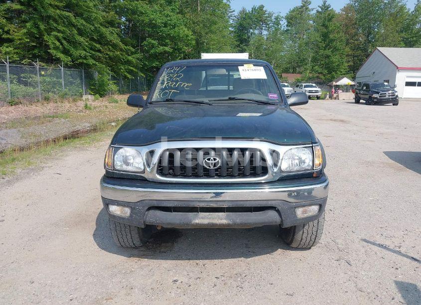 Photo 13 of 2002 Toyota Tacoma (VIN 5TEWM72NX2Z097369)