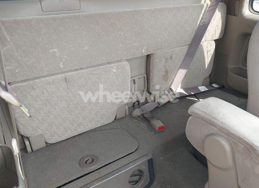 Photo 8 of 2002 Toyota Tacoma (VIN 5TEWM72NX2Z097369)