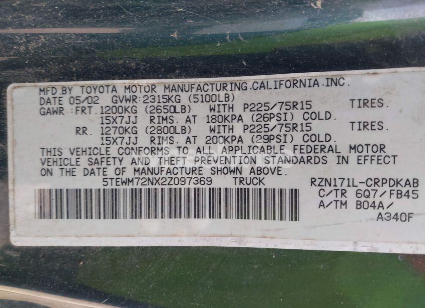 Photo 9 of 2002 Toyota Tacoma (VIN 5TEWM72NX2Z097369)