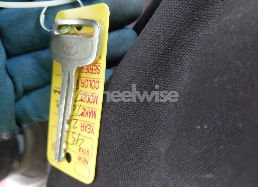 Photo 11 of 2003 Toyota Tacoma N/A (VIN 5TEWM72NX3Z209329)