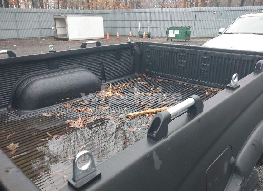Photo 8 of 2003 Toyota Tacoma (VIN 5TEWM72NX3Z241262)