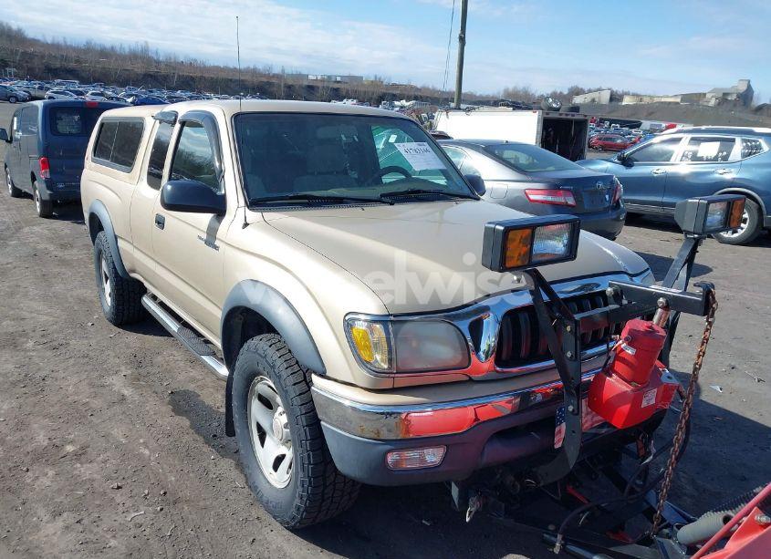 Photo 6 of 2004 Toyota Tacoma (VIN 5TEWM72NX4Z325423)