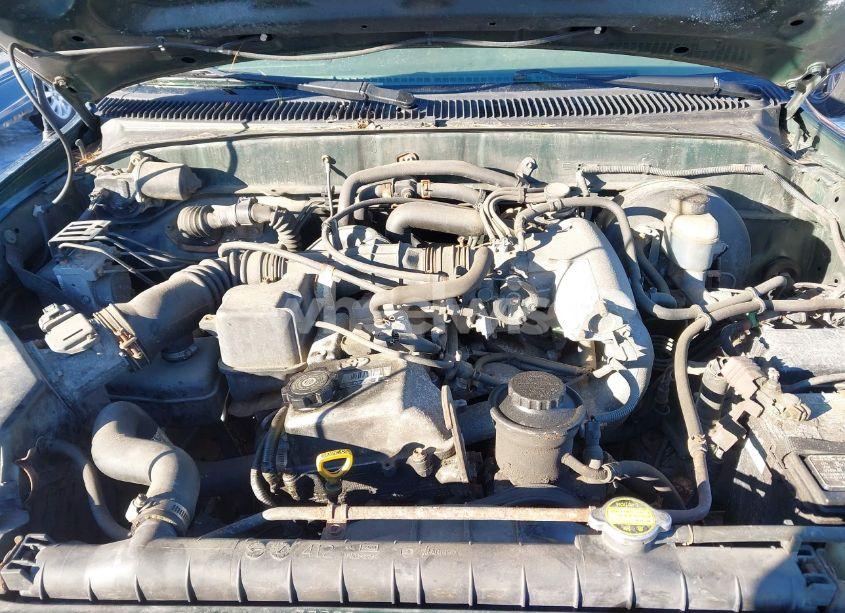 Photo 10 of 2004 Toyota Tacoma (VIN 5TEWM72NX4Z342898)