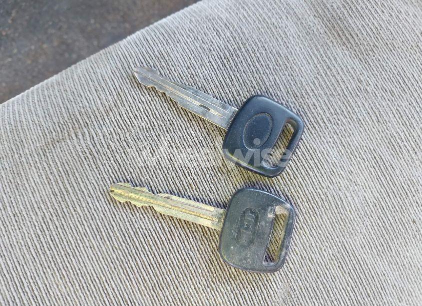 Photo 11 of 2004 Toyota Tacoma (VIN 5TEWM72NX4Z342898)