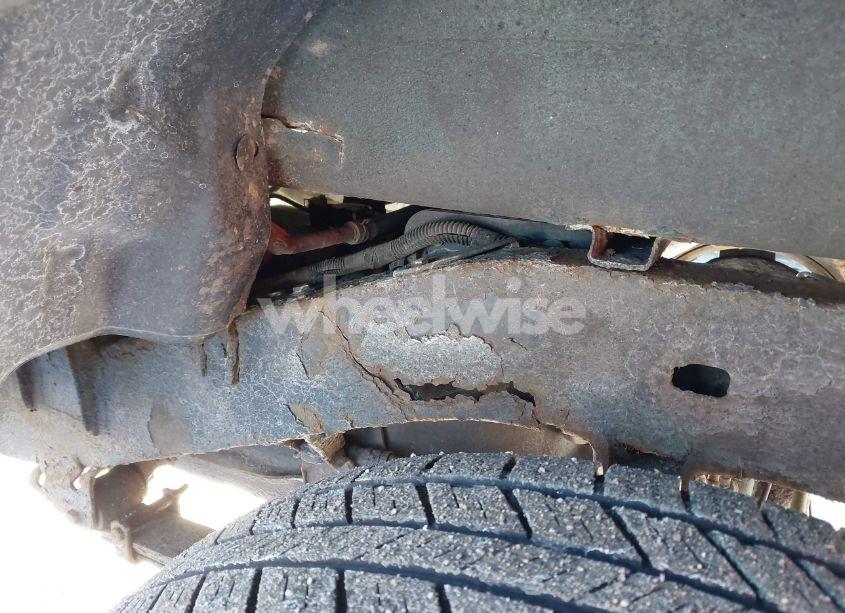 Photo 6 of 2004 Toyota Tacoma (VIN 5TEWM72NX4Z342898)