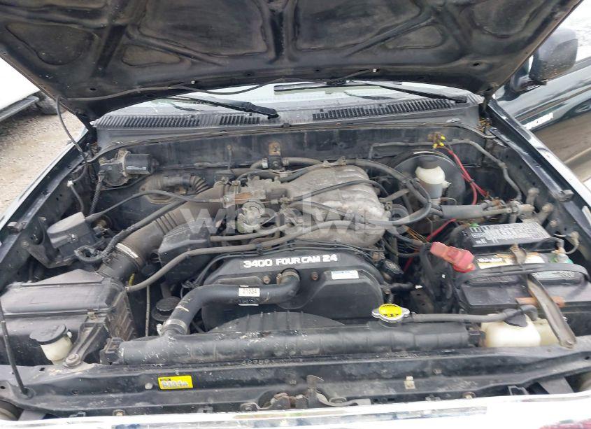 Photo 10 of 2002 Toyota Tacoma BASE V6 (VIN 5TEWN72N02Z083154)