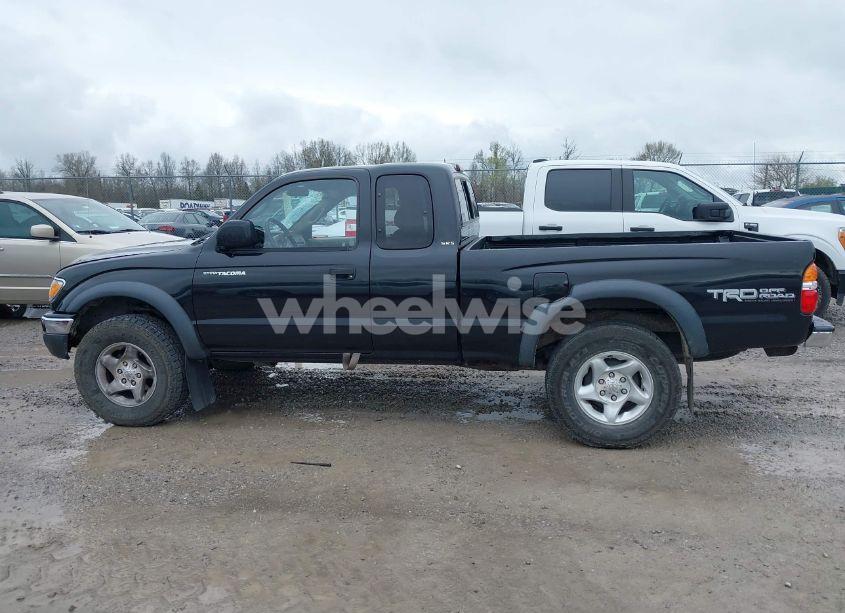 Photo 14 of 2002 Toyota Tacoma BASE V6 (VIN 5TEWN72N02Z083154)