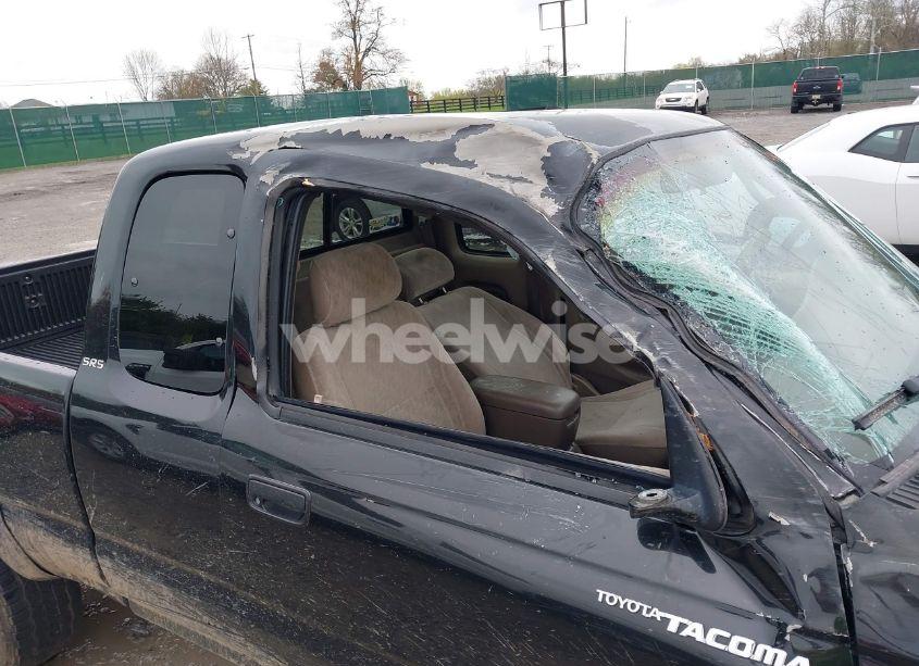 Photo 6 of 2002 Toyota Tacoma BASE V6 (VIN 5TEWN72N02Z083154)