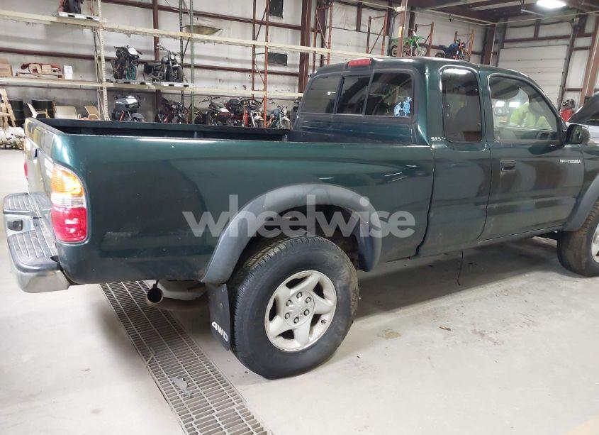 Photo 4 of 2003 Toyota Tacoma BASE V6 (VIN 5TEWN72N03Z166634)