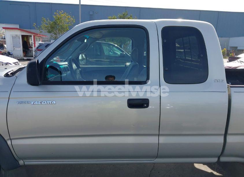 Photo 15 of 2004 Toyota Tacoma BASE V6 (VIN 5TEWN72N04Z353759)