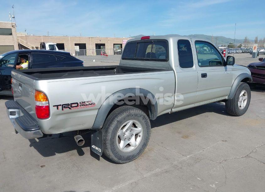 Photo 4 of 2004 Toyota Tacoma BASE V6 (VIN 5TEWN72N04Z353759)