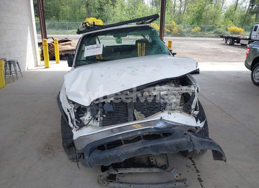 Photo 13 of 2001 Toyota Tacoma BASE V6 (VIN 5TEWN72N11Z733480)