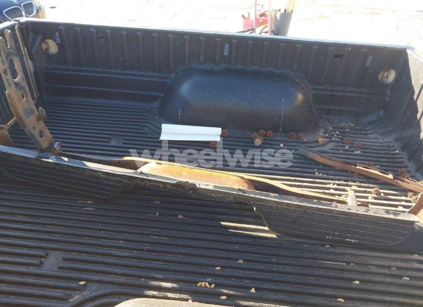 Photo 12 of 2001 Toyota Tacoma BASE V6 (VIN 5TEWN72N11Z810347)