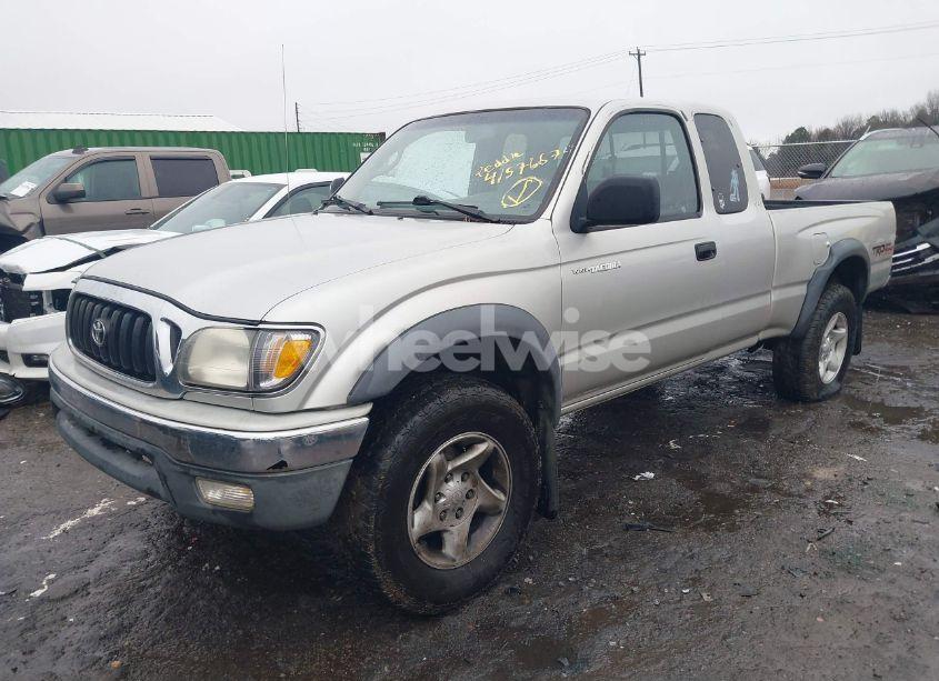 Photo 2 of 2002 Toyota Tacoma BASE V6 (VIN 5TEWN72N12Z062586)