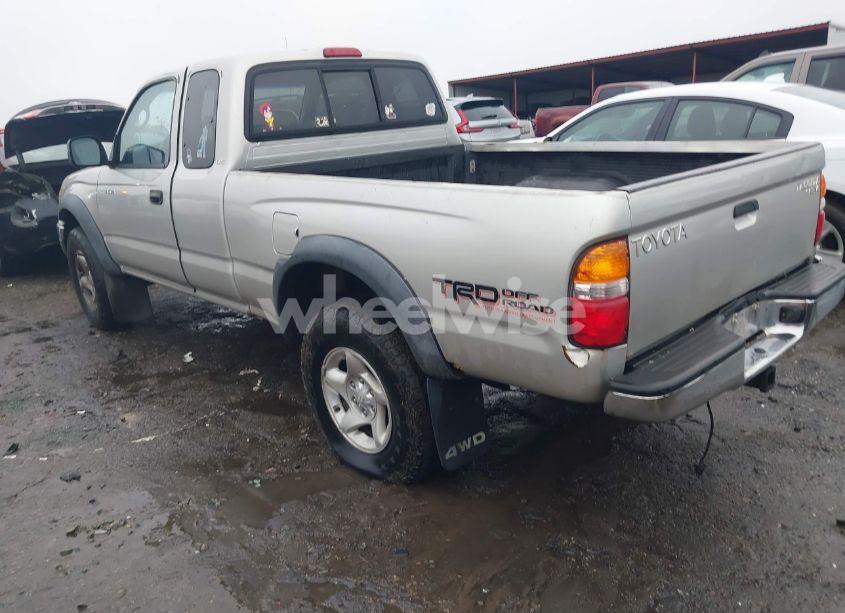 Photo 3 of 2002 Toyota Tacoma BASE V6 (VIN 5TEWN72N12Z062586)