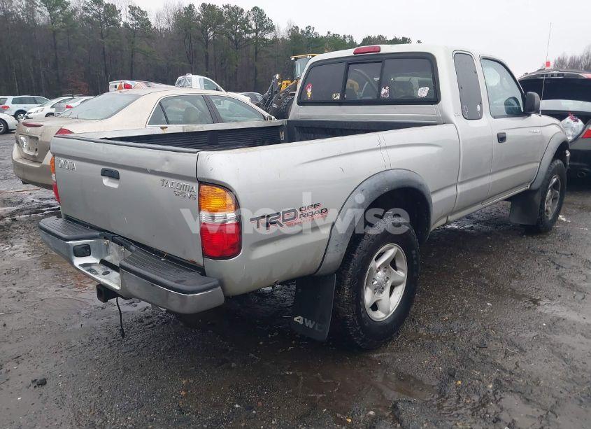 Photo 4 of 2002 Toyota Tacoma BASE V6 (VIN 5TEWN72N12Z062586)