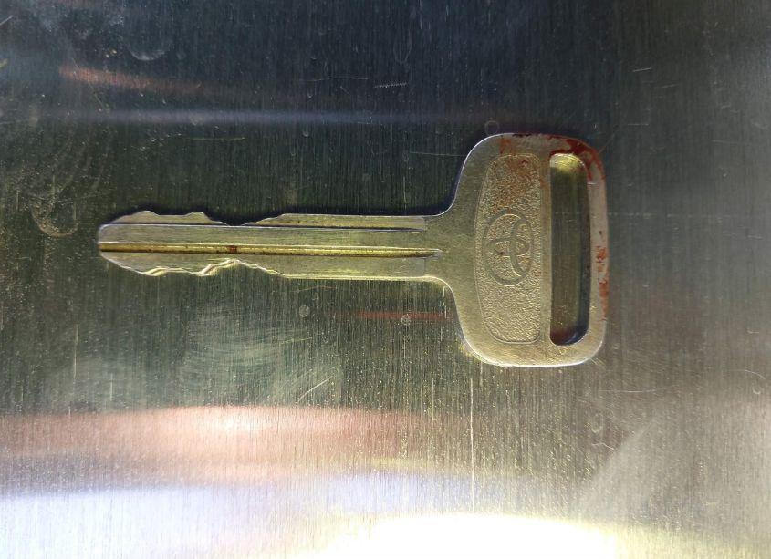 Photo 11 of 2002 Toyota Tacoma BASE V6 (VIN 5TEWN72N12Z112631)