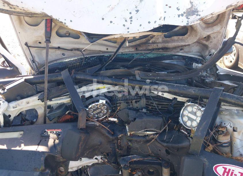 Photo 10 of 2003 Toyota Tacoma BASE V6 (VIN 5TEWN72N13Z297572)