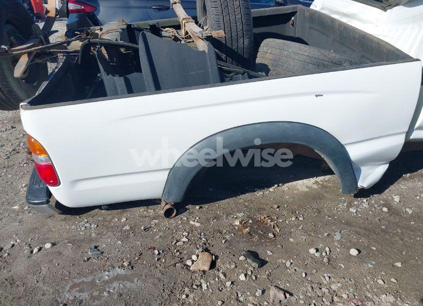 Photo 18 of 2003 Toyota Tacoma BASE V6 (VIN 5TEWN72N13Z297572)