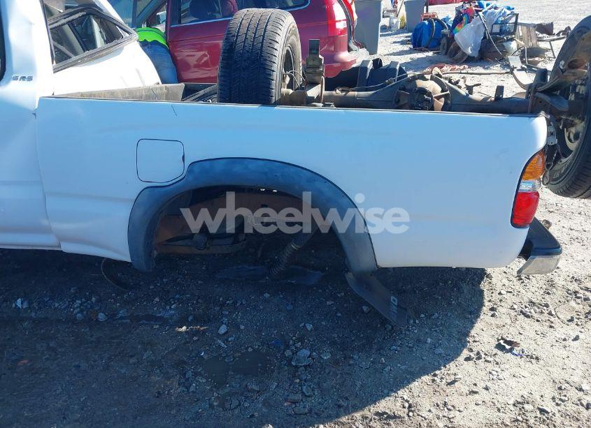 Photo 19 of 2003 Toyota Tacoma BASE V6 (VIN 5TEWN72N13Z297572)
