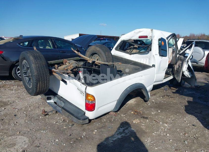 Photo 4 of 2003 Toyota Tacoma BASE V6 (VIN 5TEWN72N13Z297572)