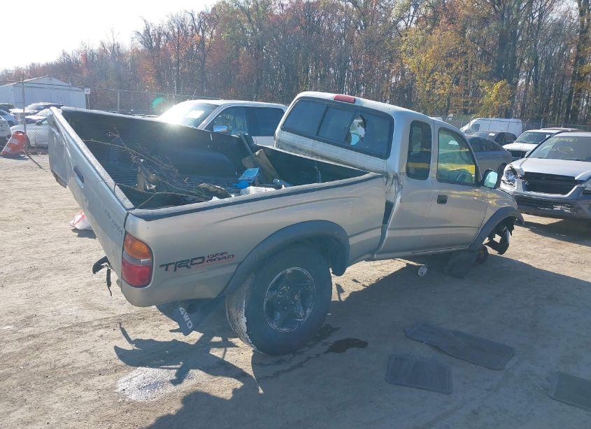 Photo 4 of 2004 Toyota Tacoma BASE V6 (VIN 5TEWN72N14Z386124)