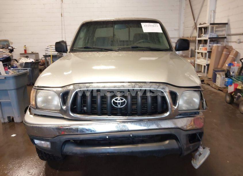 Photo 12 of 2004 Toyota Tacoma BASE V6 (VIN 5TEWN72N14Z447424)