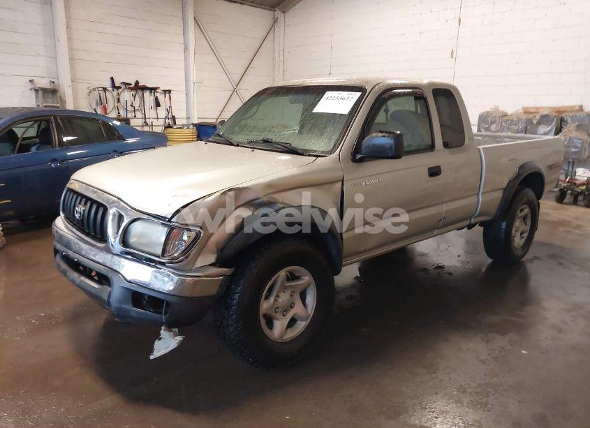 Photo 2 of 2004 Toyota Tacoma BASE V6 (VIN 5TEWN72N14Z447424)