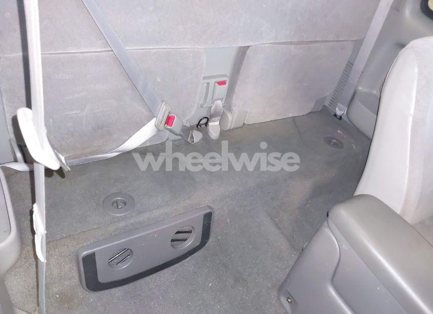 Photo 8 of 2004 Toyota Tacoma BASE V6 (VIN 5TEWN72N14Z447424)