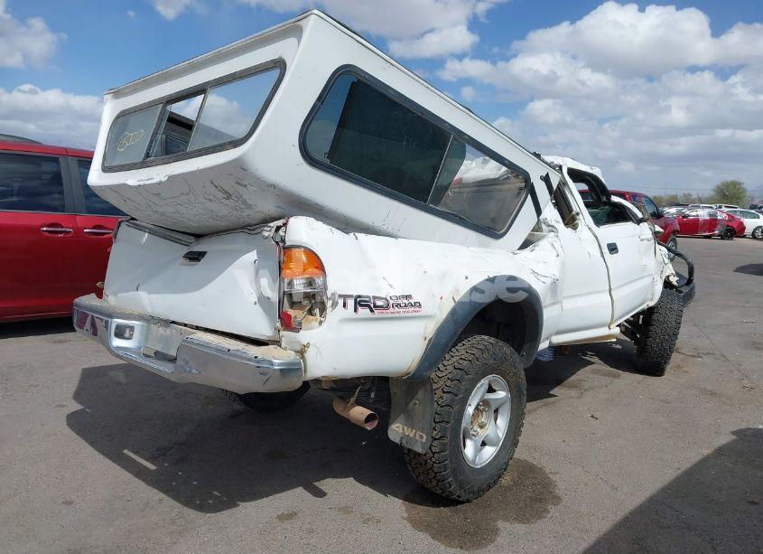 Photo 4 of 2002 Toyota Tacoma BASE V6 (VIN 5TEWN72N22Z082152)