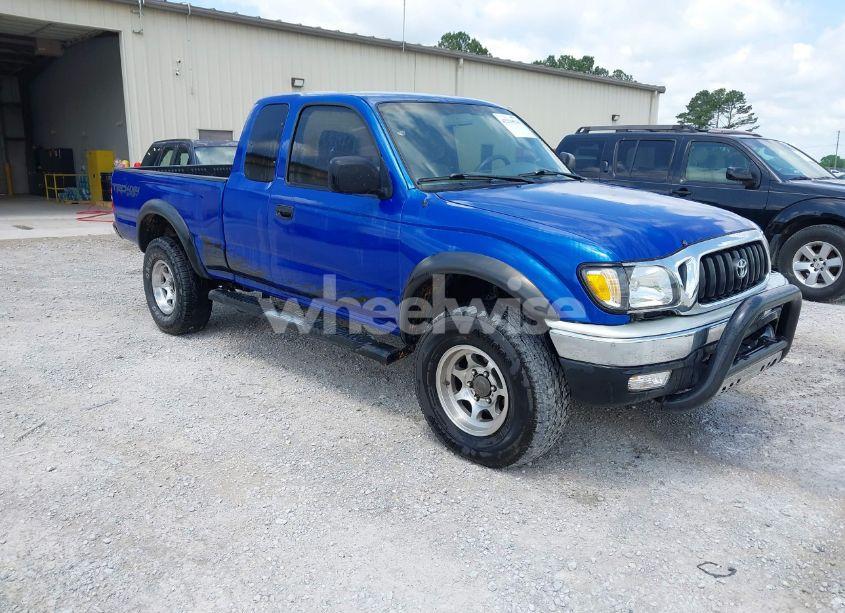2002 Toyota Tacoma BASE V6 (VIN 5TEWN72N22Z126201) main photo