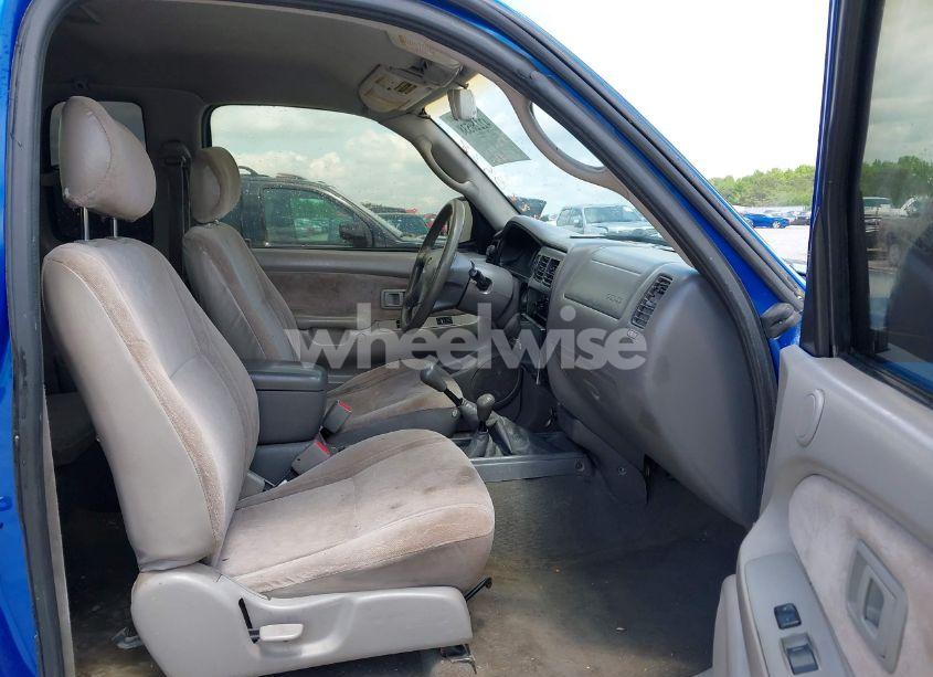 Photo 5 of 2002 Toyota Tacoma BASE V6 (VIN 5TEWN72N22Z126201)