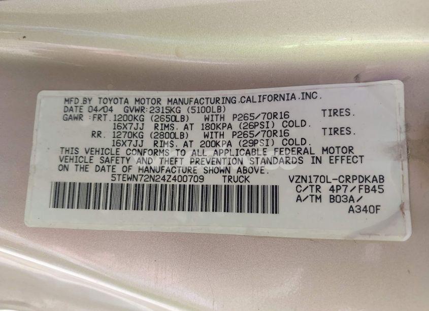 Photo 9 of 2004 Toyota Tacoma BASE V6 (VIN 5TEWN72N24Z400709)