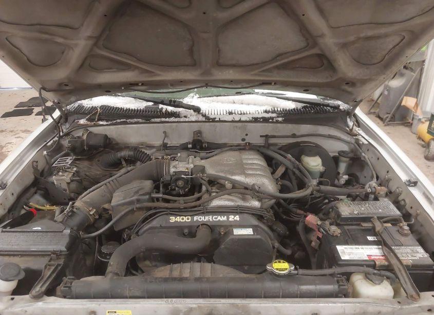 Photo 10 of 2004 Toyota Tacoma BASE V6 (VIN 5TEWN72N34Z369776)