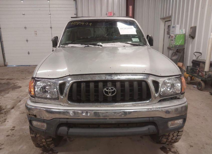 Photo 12 of 2004 Toyota Tacoma BASE V6 (VIN 5TEWN72N34Z369776)