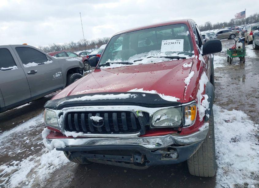 Photo 6 of 2004 Toyota Tacoma BASE V6 (VIN 5TEWN72N34Z410309)