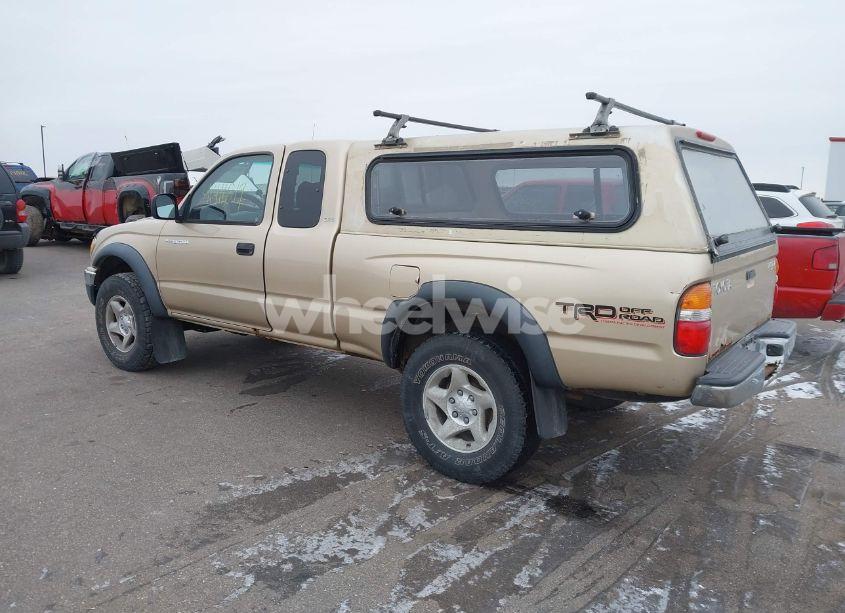 Photo 3 of 2001 Toyota Tacoma BASE V6 (VIN 5TEWN72N41Z853306)
