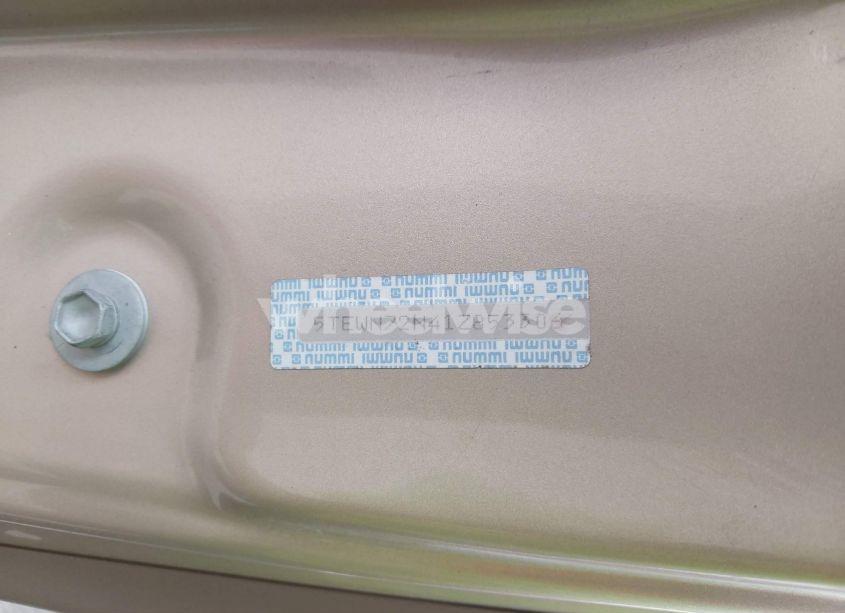 Photo 9 of 2001 Toyota Tacoma BASE V6 (VIN 5TEWN72N41Z853306)