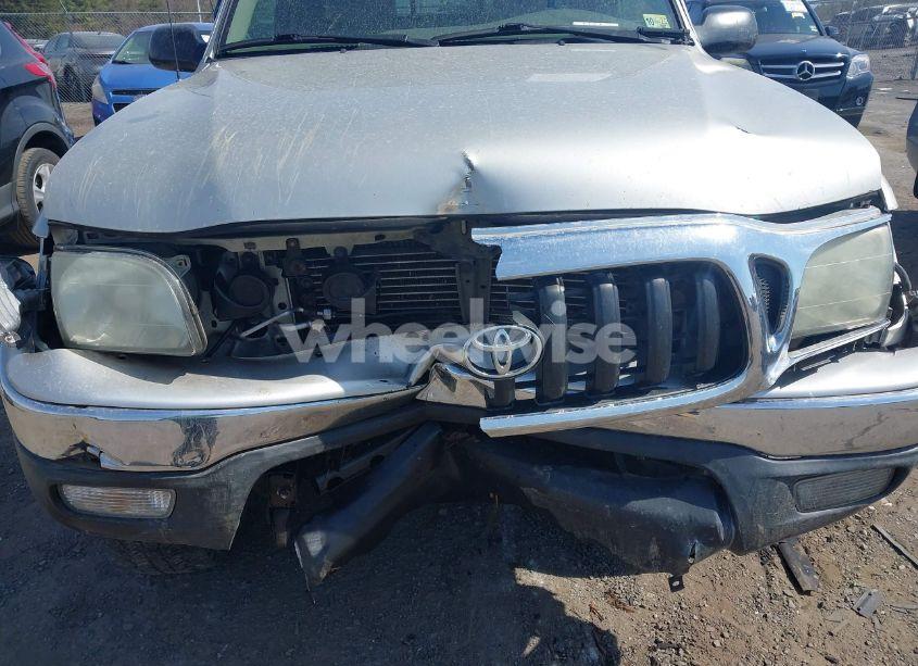 Photo 6 of 2004 Toyota Tacoma BASE V6 (VIN 5TEWN72N44Z342540)