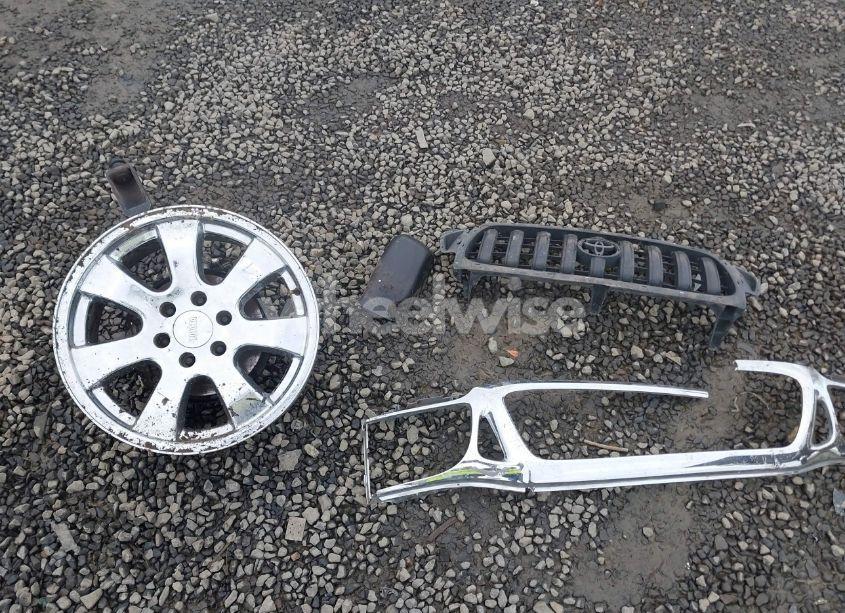 Photo 12 of 2004 Toyota Tacoma BASE V6 (VIN 5TEWN72N44Z378888)