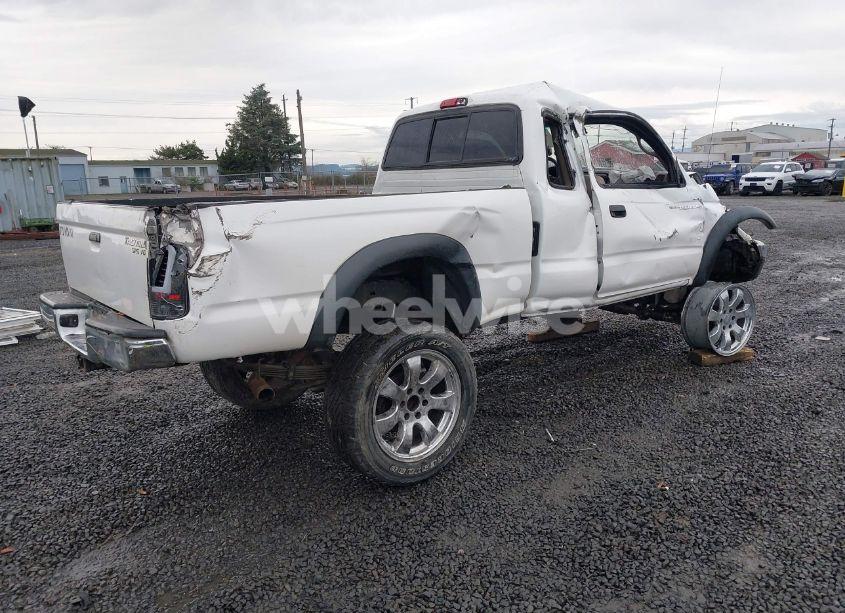 Photo 4 of 2004 Toyota Tacoma BASE V6 (VIN 5TEWN72N44Z378888)