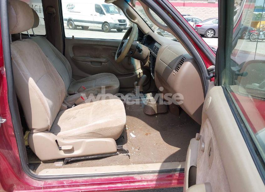 Photo 5 of 2004 Toyota Tacoma BASE V6 (VIN 5TEWN72N44Z416765)