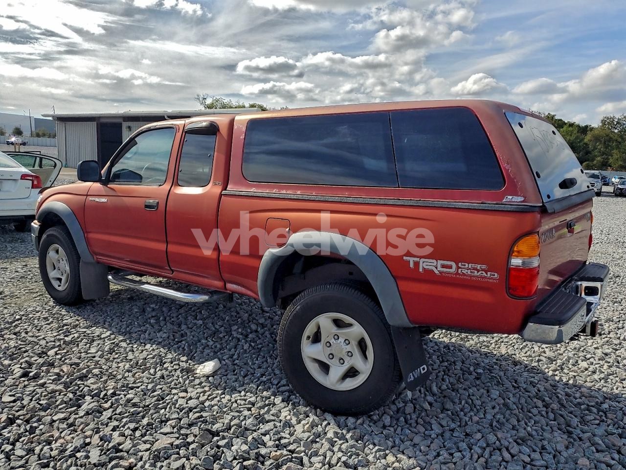 Photo 2 of 2004 TOYOTA TACOMA XTRACAB (VIN 5TEWN72N54Z308025)