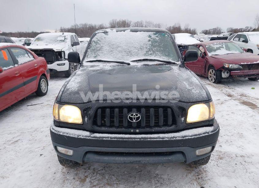 Photo 6 of 2001 Toyota Tacoma BASE V6 (VIN 5TEWN72N61Z856854)