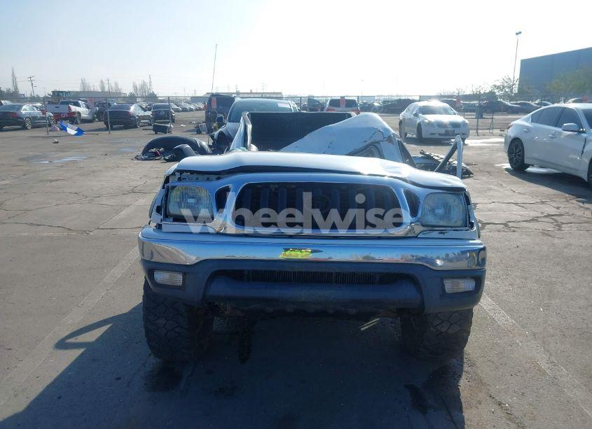 Photo 12 of 2002 Toyota Tacoma BASE V6 (VIN 5TEWN72N62Z136732)
