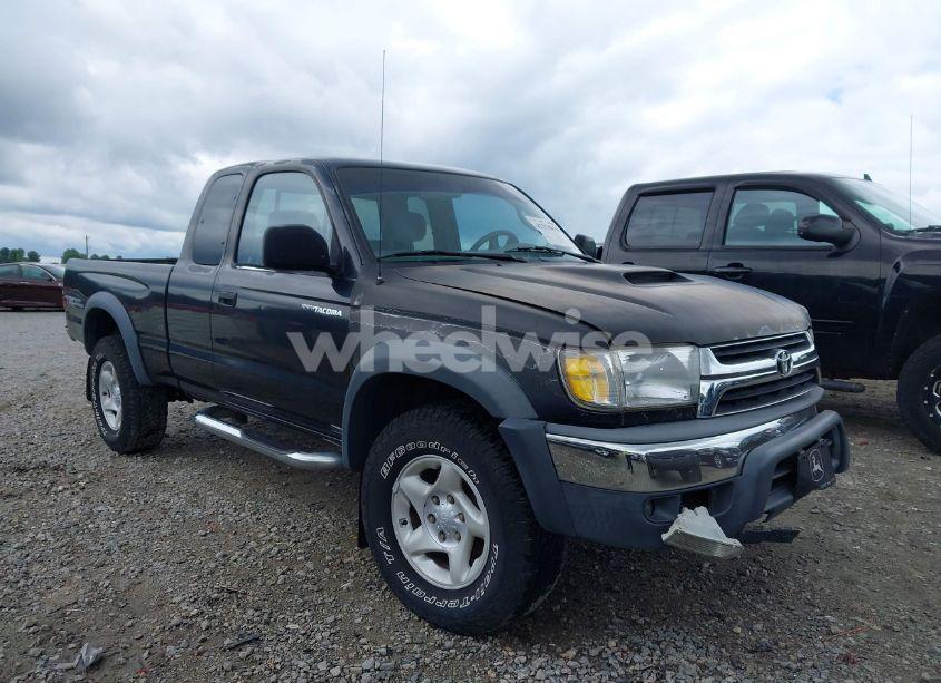 2002 Toyota Tacoma BASE V6 (VIN 5TEWN72N72Z058610) main photo
