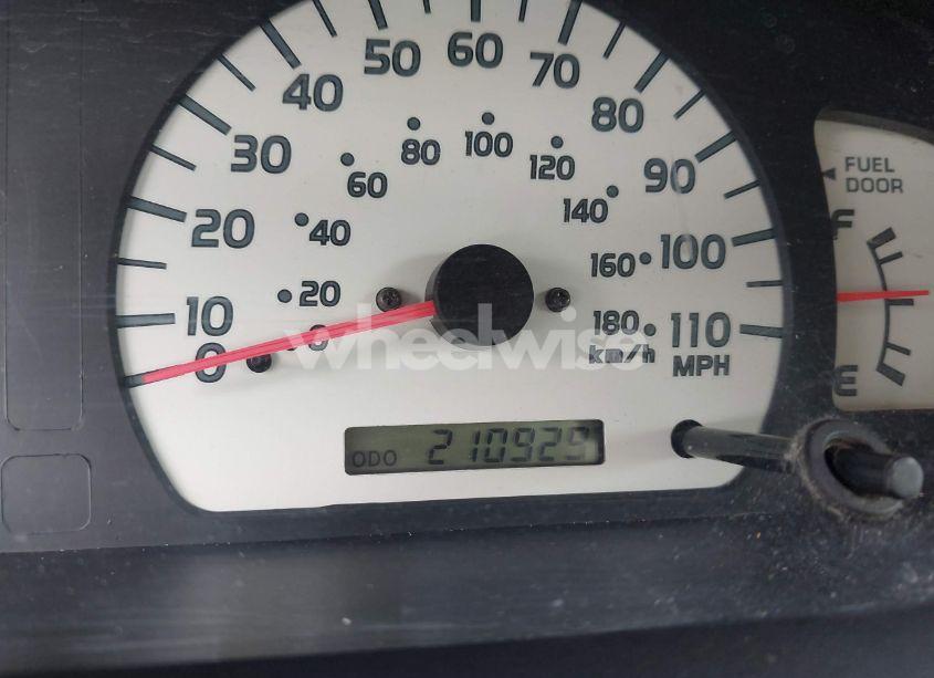 Photo 15 of 2002 Toyota Tacoma BASE V6 (VIN 5TEWN72N72Z058610)