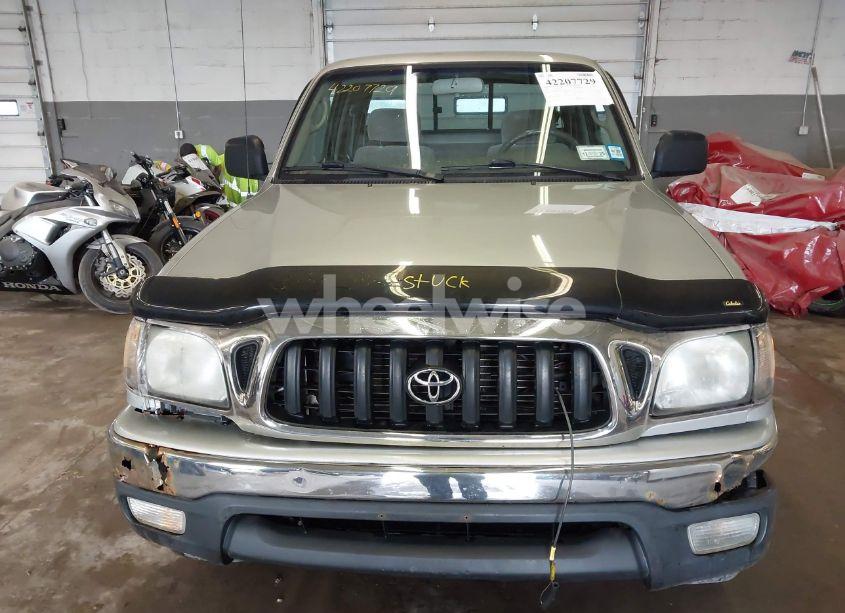 Photo 12 of 2002 Toyota Tacoma BASE V6 (VIN 5TEWN72N72Z109782)