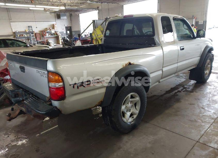 Photo 4 of 2002 Toyota Tacoma BASE V6 (VIN 5TEWN72N72Z109782)