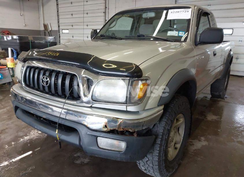 Photo 6 of 2002 Toyota Tacoma BASE V6 (VIN 5TEWN72N72Z109782)
